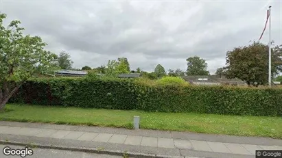 Erhvervslokaler til leje i Åbyhøj - Foto fra Google Street View Erhvervslokaler til leje i Åbyhøj - Foto fra Google Street View