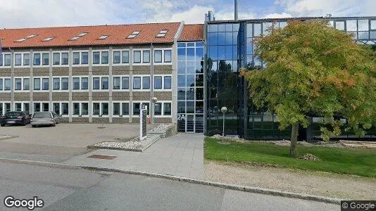 Erhvervslokaler til leje i Brøndby - Foto fra Google Street View