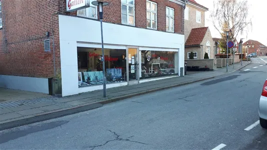 Butikslokaler til leje i Sæby - billede 3