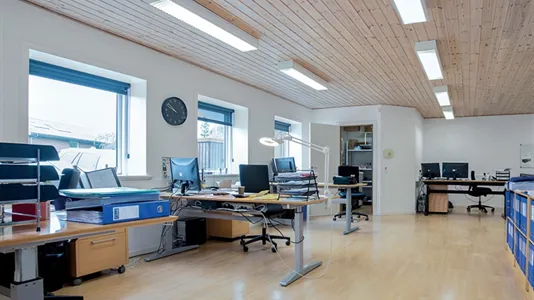 Lagerlokaler til leje i Løsning - billede 5